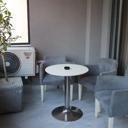 Urban Comfort 9 Apartment